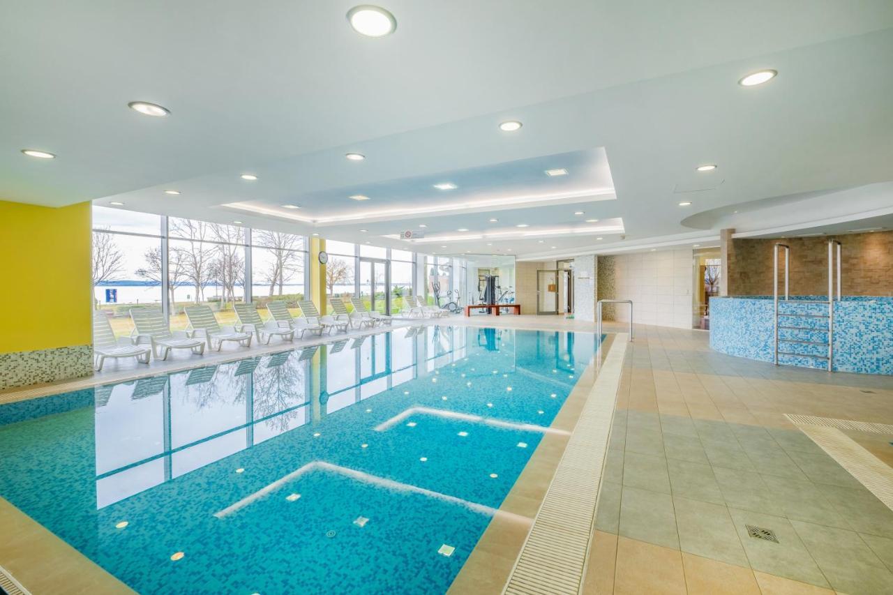 Myflat Club 218 Palazzo Wellness Apartment Siófok Zewnętrze zdjęcie