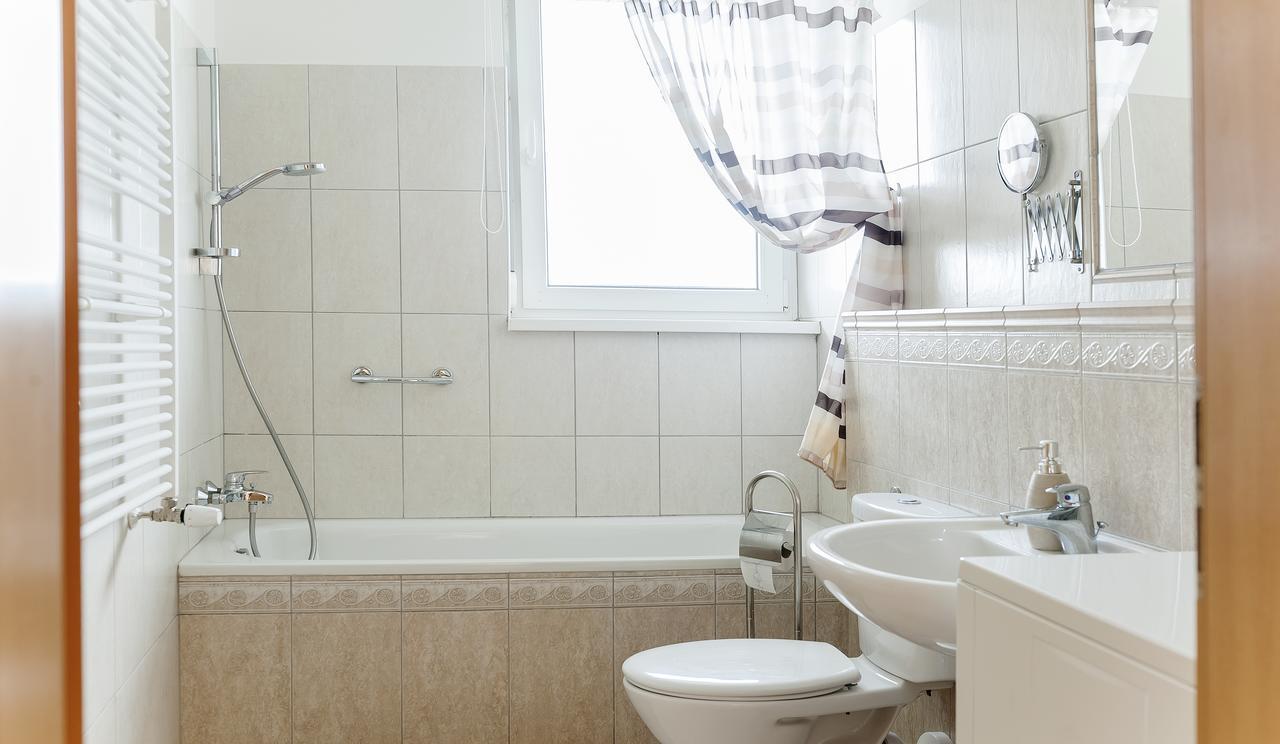Myflat Club 218 Palazzo Wellness Apartment Siófok Zewnętrze zdjęcie