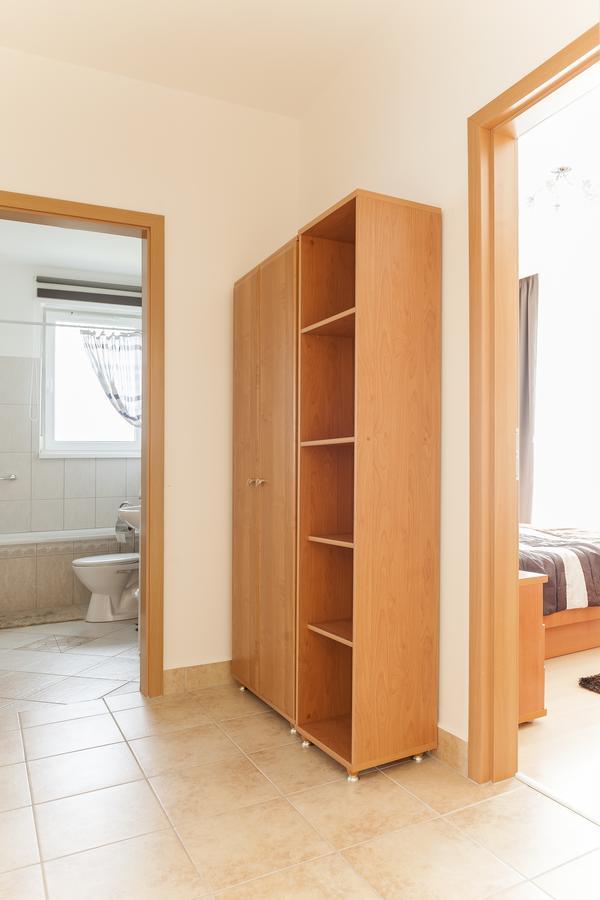 Myflat Club 218 Palazzo Wellness Apartment Siófok Zewnętrze zdjęcie