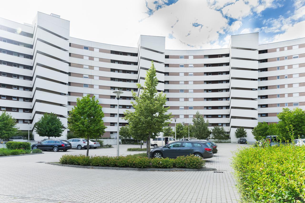 Myflat Club 218 Palazzo Wellness Apartment Siófok Zewnętrze zdjęcie