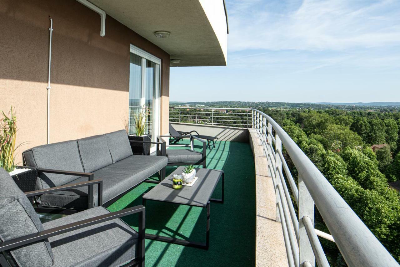 Myflat Club 218 Palazzo Wellness Apartment Siófok Zewnętrze zdjęcie
